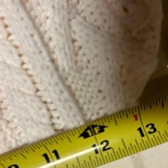 Saint johns bay petite white sweater 100% acrylic made in Jordan - Picture 2 of 4